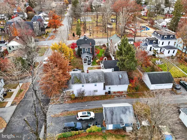 Milford, PA 18337,408 5TH ST