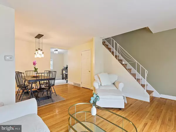 Philadelphia, PA 19114,3721 S HEREFORD LN