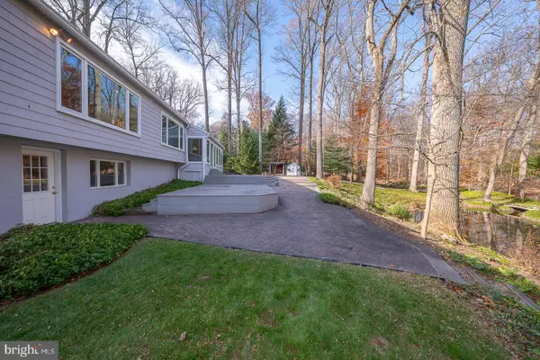Newtown Square, PA 19073,409 TIMBER LN