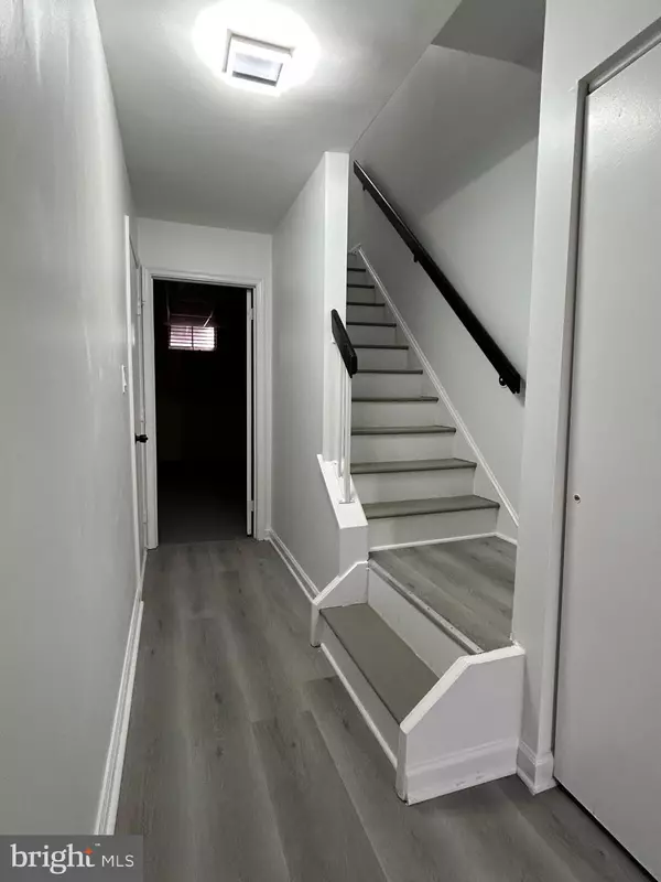 Bear, DE 19701,4 MONFERRATO CT