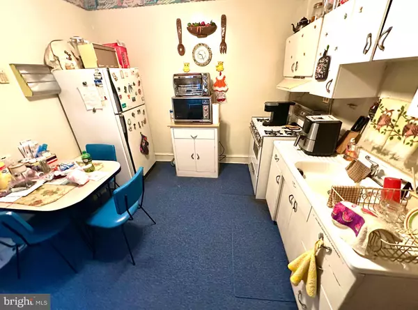 Philadelphia, PA 19131,1947 N 52ND ST