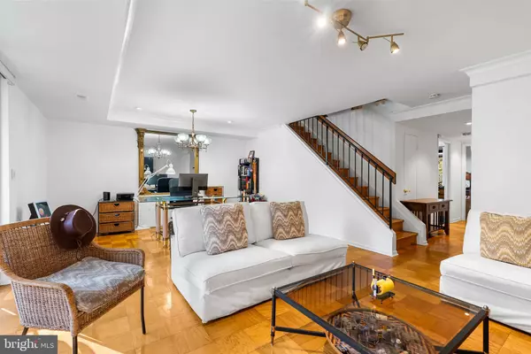 Baltimore, MD 21210,110 CROSS KEYS RD #F