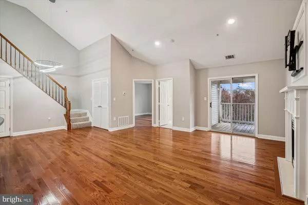 Annapolis, MD 21401,629 ADMIRAL DR #H8-305