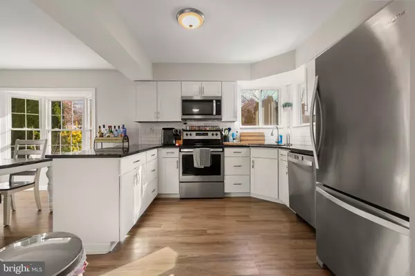 Telford, PA 18969,23 ORCHARD CIR