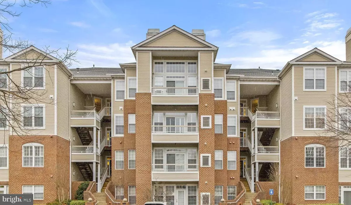 Fairfax, VA 22033,4200 MOZART BRIGADE LN #N