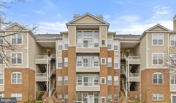 4200 MOZART BRIGADE LN #N, Fairfax, VA 22033