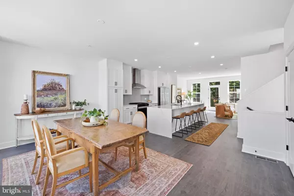 Rockville, MD 20850,2550 FARMSTEAD DR