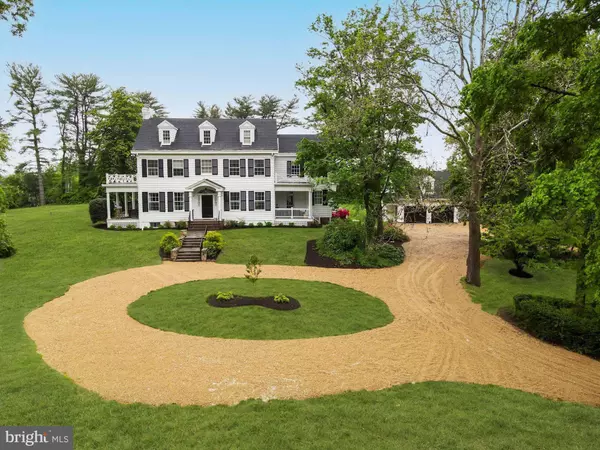 Mclean, VA 22101,1031 PINE HILL RD