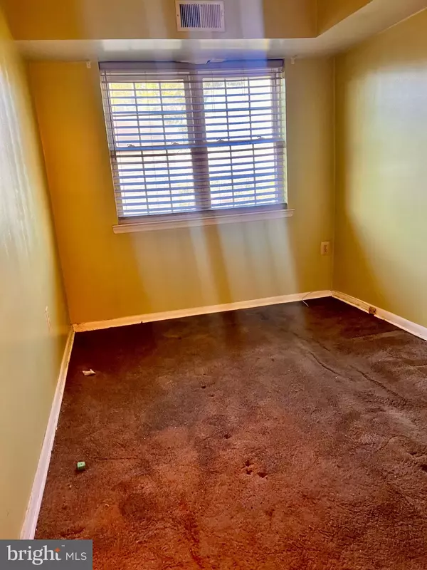 Washington, DC 20018,3066 PINEVIEW CT NE