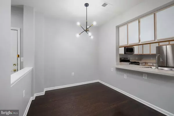 Rockville, MD 20850,101 WATKINS POND BLVD #4-201