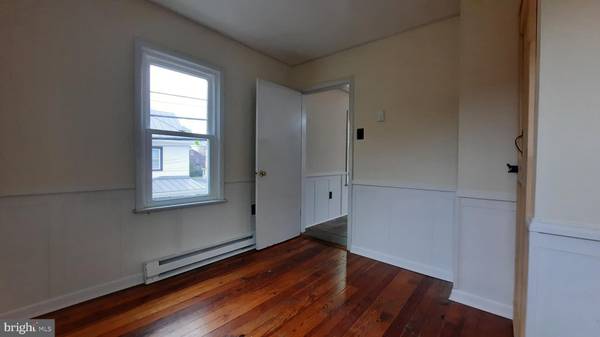 Front Royal, VA 22630,203 CLOUD ST #4