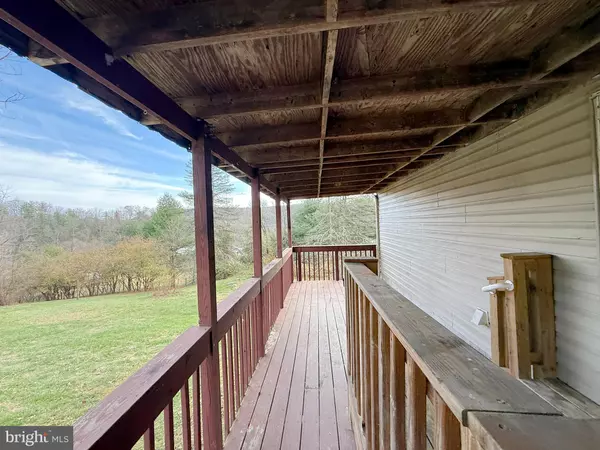 Newport, PA 17074,87 CHEVY LN