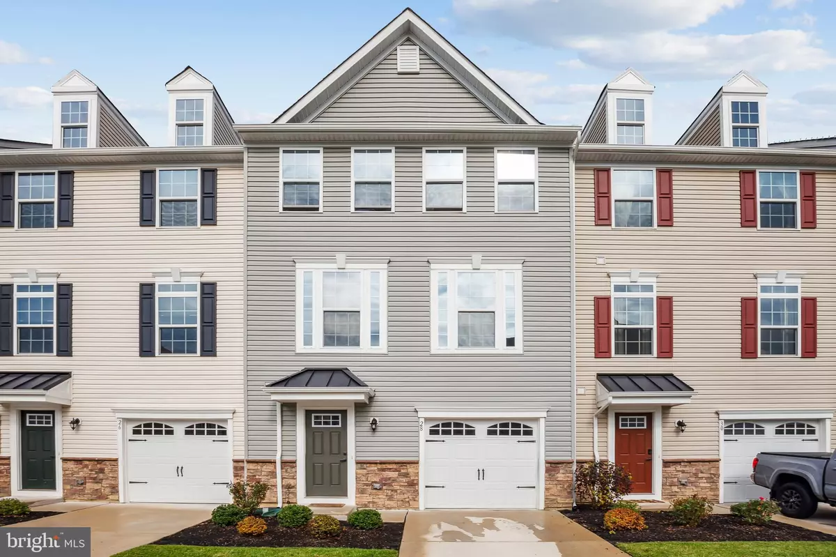 Sewell, NJ 08080,28 SPARROW CIR