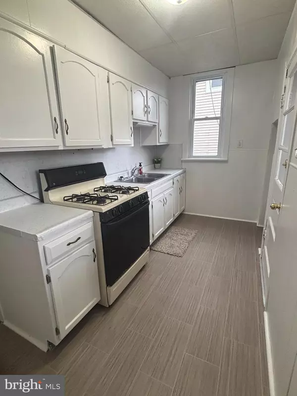 Harrisburg, PA 17103,2721 BANKS ST