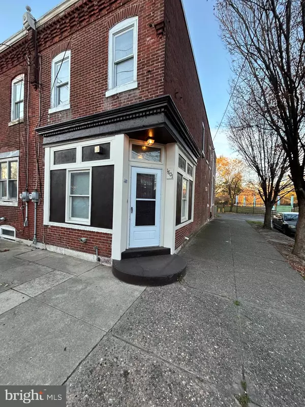 Camden, NJ 08104,1801 S 4TH ST