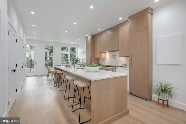 Washington, DC 20011,1438 TAYLOR ST NW