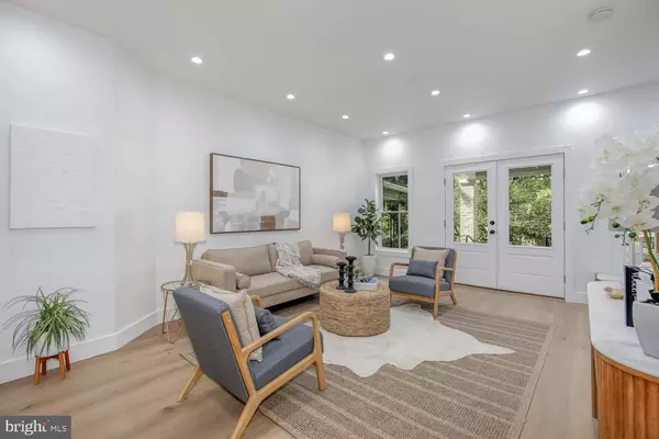 Washington, DC 20011,1438 TAYLOR ST NW