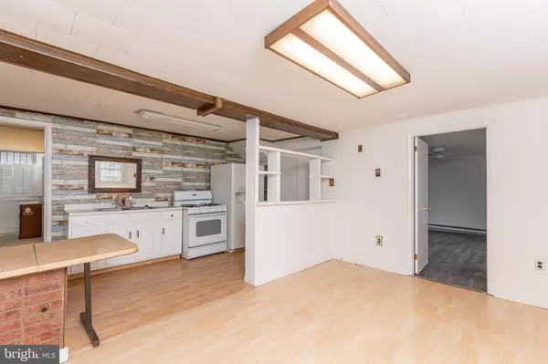 Baltimore, MD 21225,17 2ND AVE