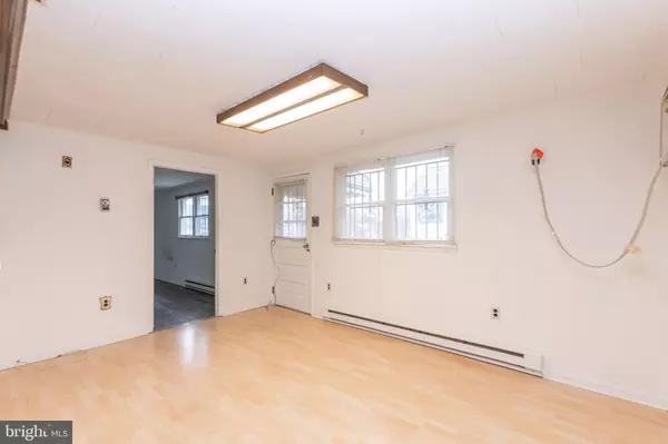 Baltimore, MD 21225,17 2ND AVE