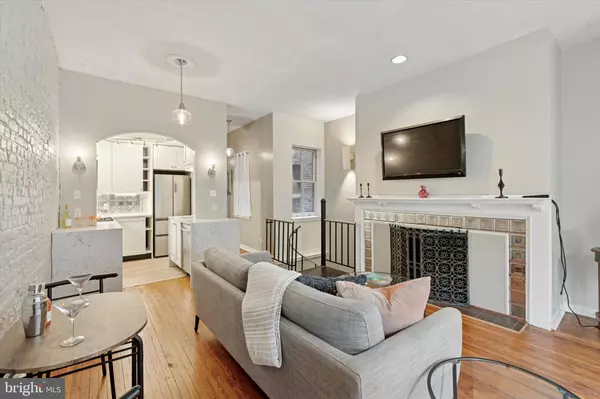 Philadelphia, PA 19107,1017 SPRUCE ST #C