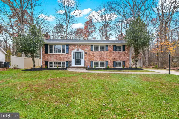 Glenn Dale, MD 20769,6908 GREENWOOD DR