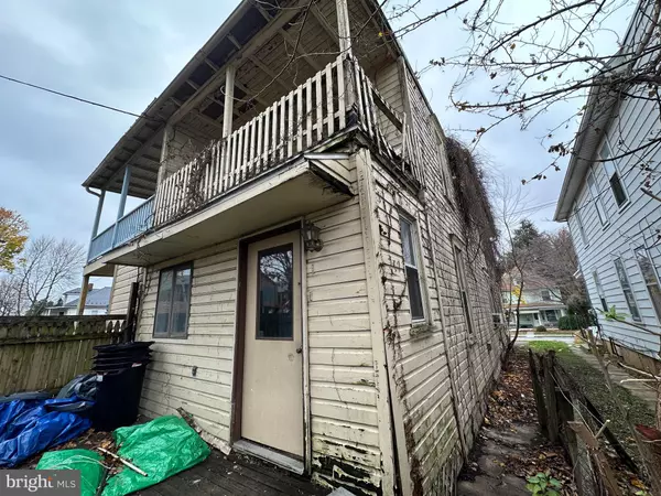 Chambersburg, PA 17201,1212 SCOTLAND AVENUE