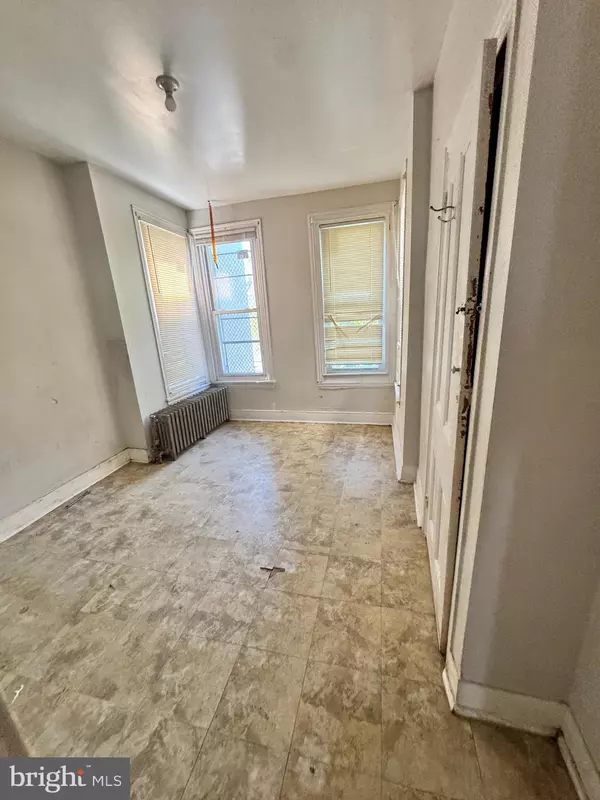 Philadelphia, PA 19133,2508 N LAWRENCE ST