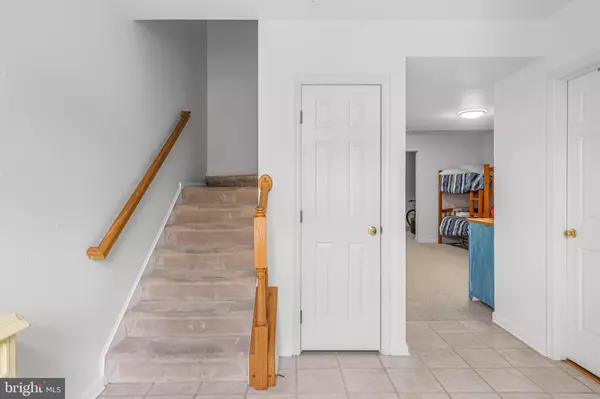 Ocean View, DE 19970,38179 GREENPORT LN