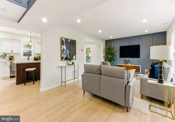 Sewell, NJ 08080,8 MICHELE CT