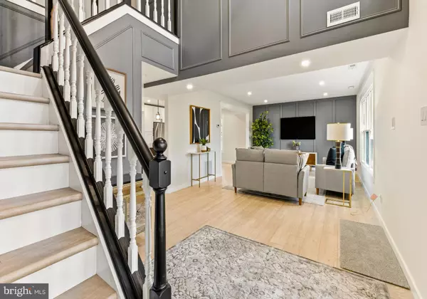 Sewell, NJ 08080,8 MICHELE CT