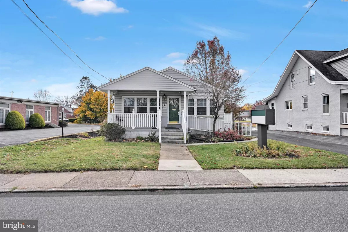 Camp Hill, PA 17011,3419 MARKET ST