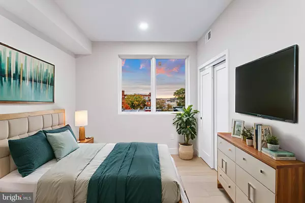 Washington, DC 20003,1516 EAST CAPITOL ST NE