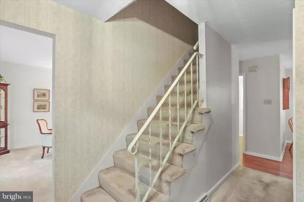 York, PA 17402,114 LEXINGTON RD