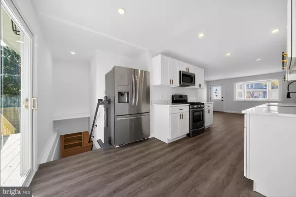 Glen Burnie, MD 21060,8 MARLEY NECK