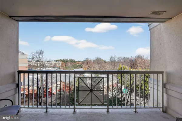 Princeton, NJ 08540,2428 WINDROW DR