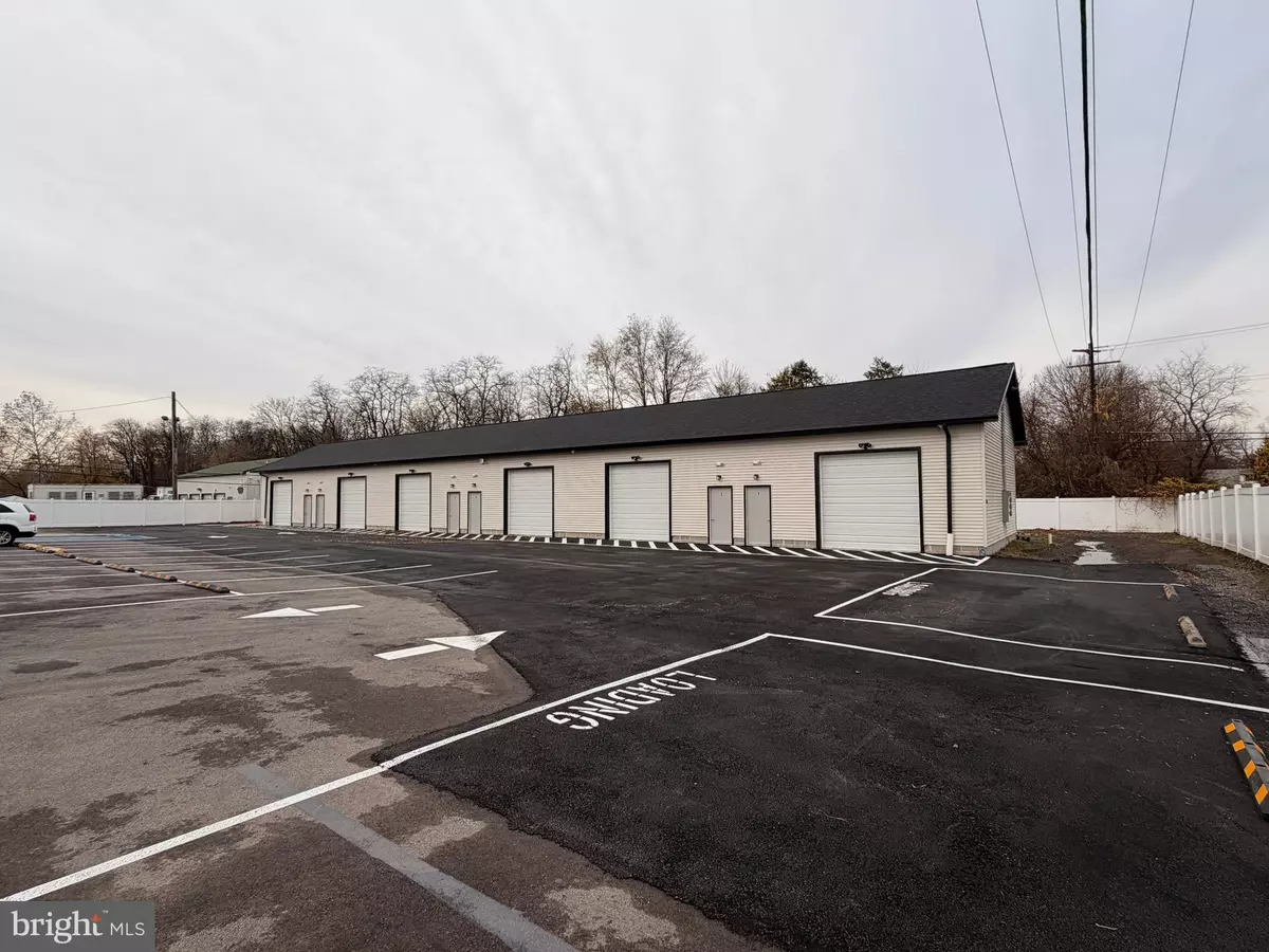 Levittown, PA 19057,7025 UNIT 1 BRISTOL PIKE