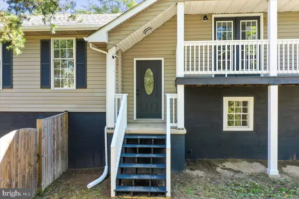 Berkeley Springs, WV 25411,72 PIONEER LN