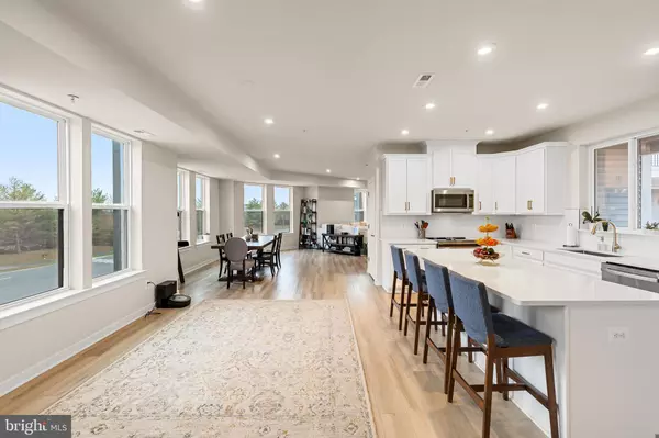 Ashburn, VA 20147,43769 TRANSIT SQ