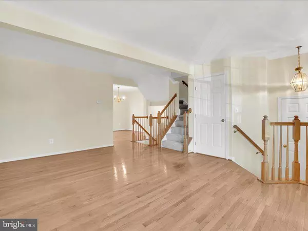 Springfield, VA 22150,Address not disclosed