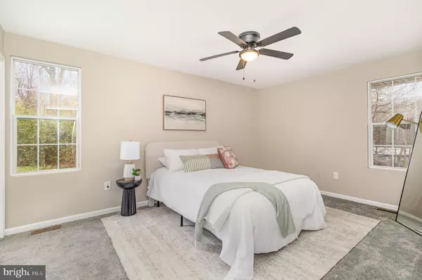 Delta, PA 17314,375 MEADOW TRL