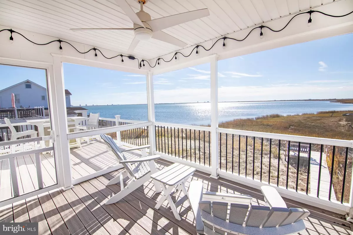 Pleasantville, NJ 08232,327 OAKLAND AVE