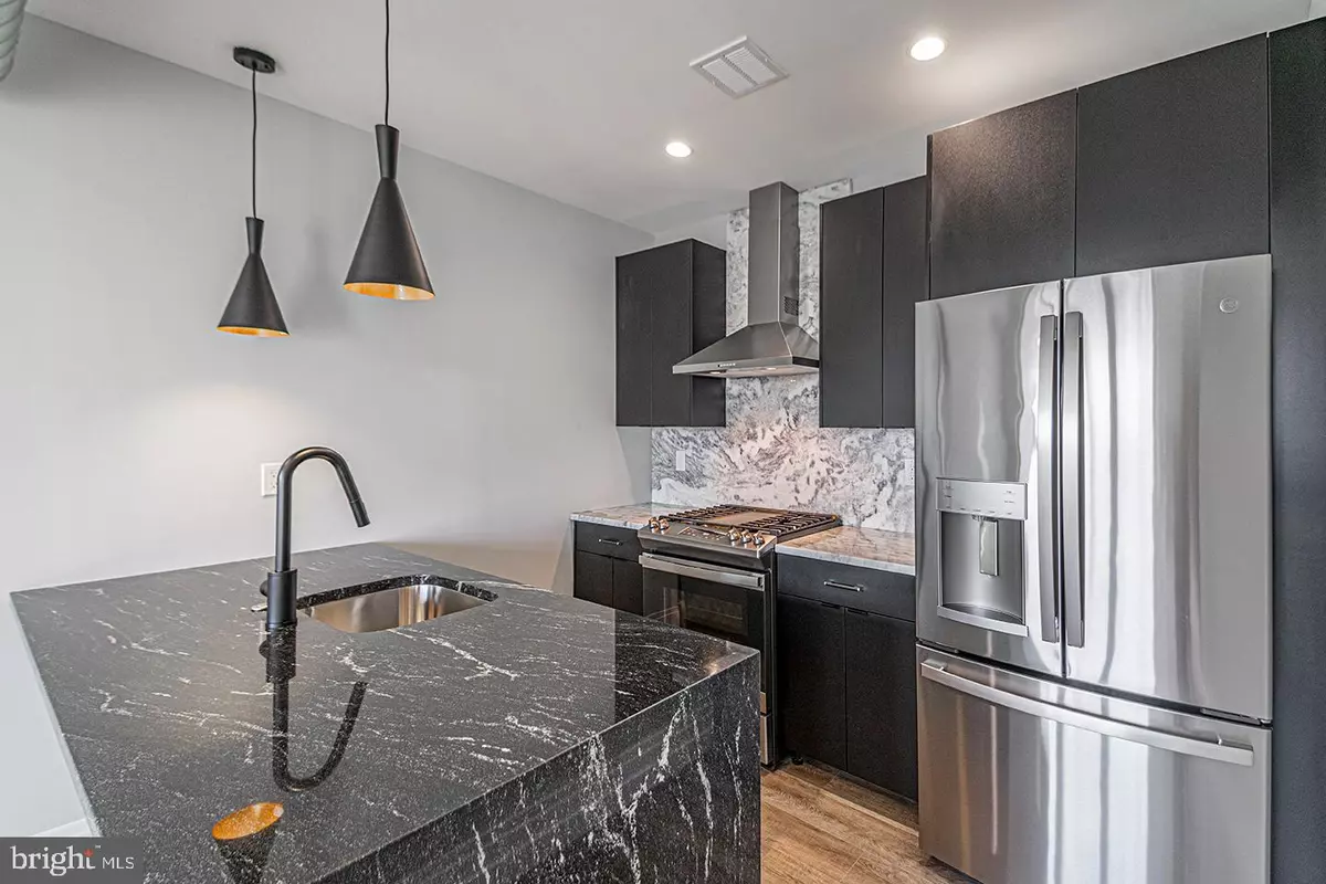 Philadelphia, PA 19123,526 BROWN ST #UNIT 405