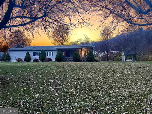 512 BROSIUS HILL RD, Mount Pleasant Mills, PA 17853