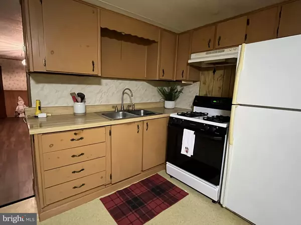 Mount Pleasant Mills, PA 17853,512 BROSIUS HILL RD