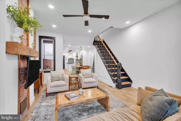 Philadelphia, PA 19130,858 PERKIOMEN ST