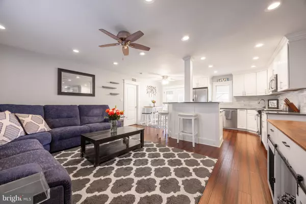 Levittown, PA 19057,26 QUEEN LILY RD