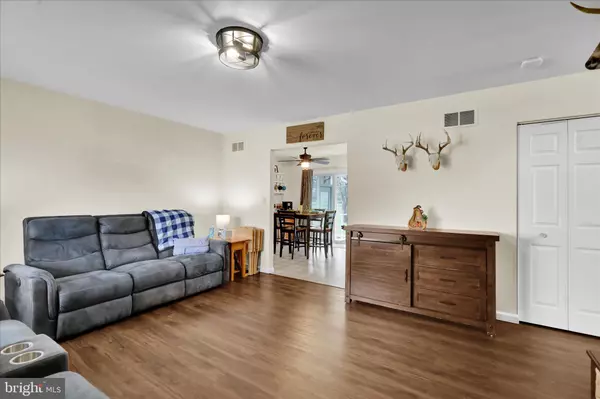 Newmanstown, PA 17073,111 SWEETWATER LN