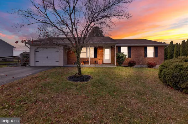 Newmanstown, PA 17073,111 SWEETWATER LN