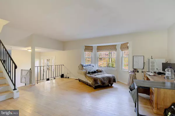 Chesapeake Beach, MD 20732,2825 KAREN DR