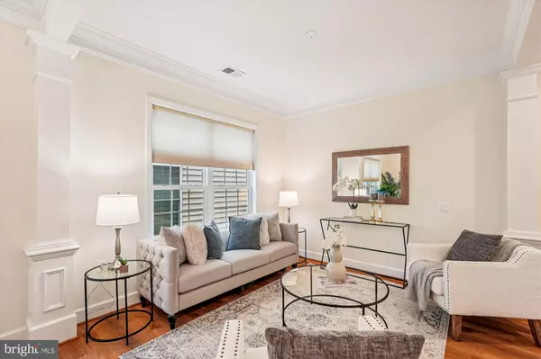 Ashburn, VA 20147,20439 OLD GREY PL